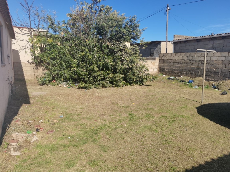 2 Bedroom Property for Sale in Zwide Eastern Cape